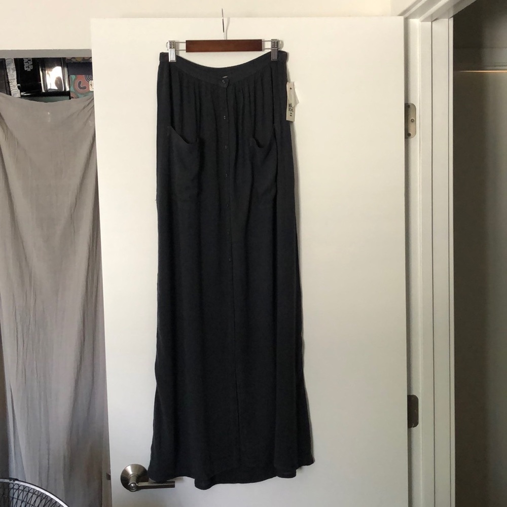 NWT Billabong Long Maxi Skirt